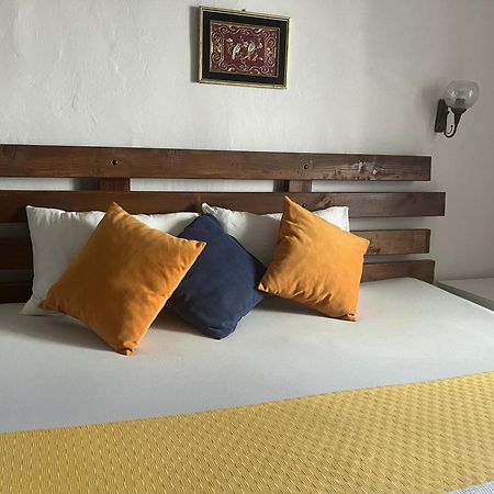 Macide Hanim Konagi Ayvalı Exterior foto